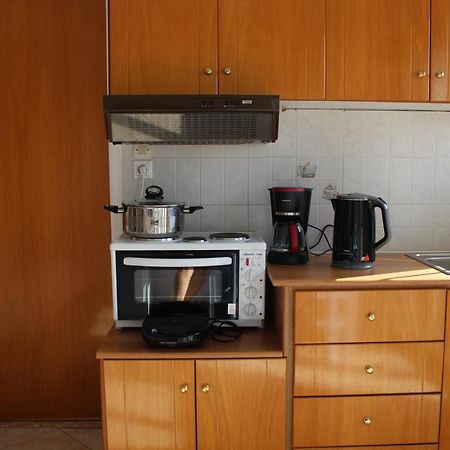 Vakis Apartments 2 Romanon Экстерьер фото