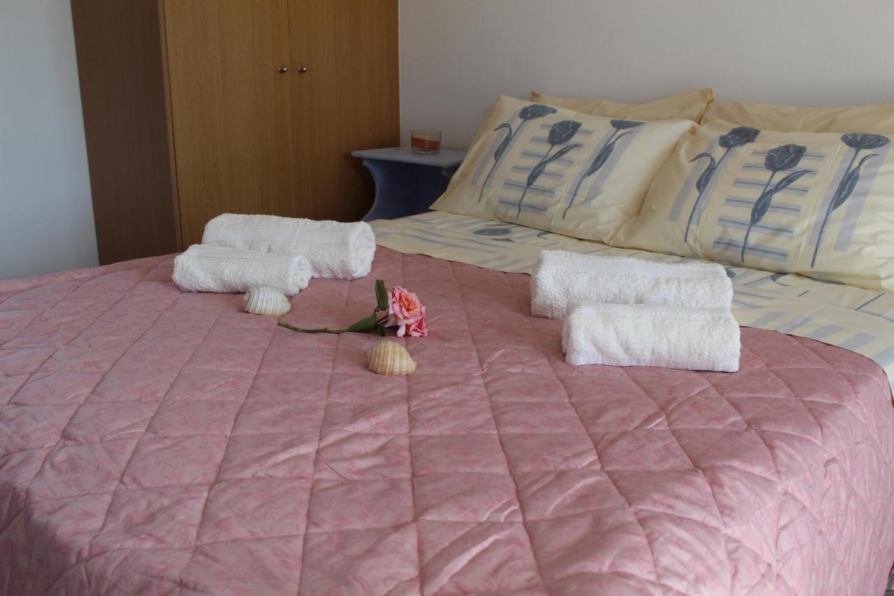 Vakis Apartments 2 Romanon Экстерьер фото